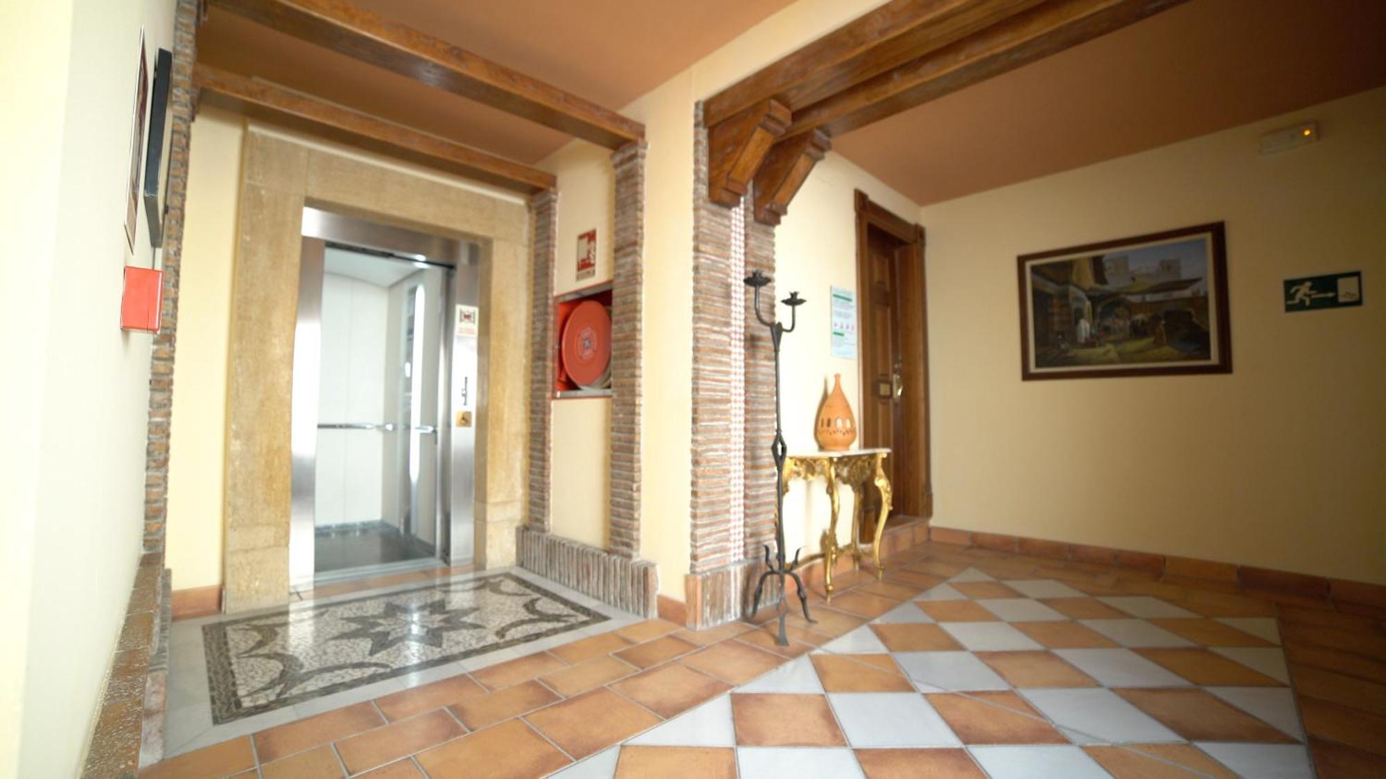 Balneario De Alicun De Las Torres Villanueva de las Torres 외부 사진