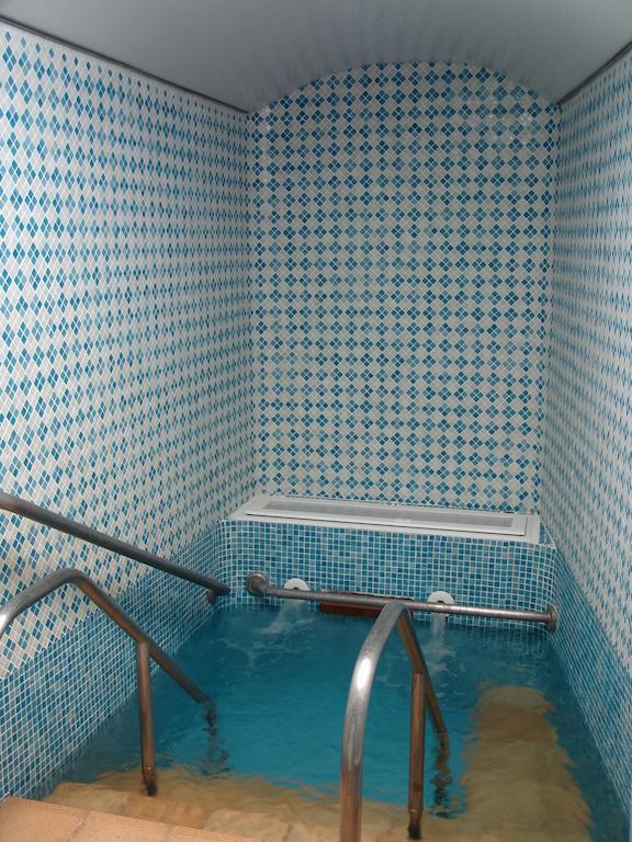 Balneario De Alicun De Las Torres Villanueva de las Torres 외부 사진