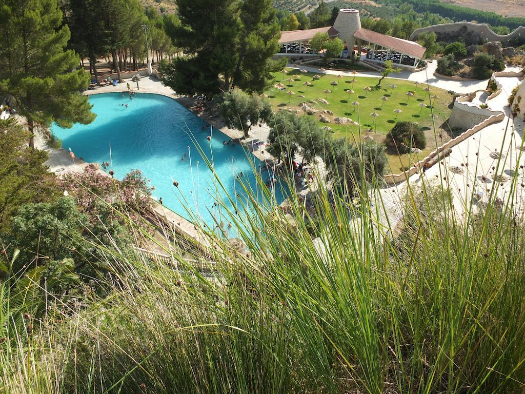 Balneario De Alicun De Las Torres Villanueva de las Torres 외부 사진
